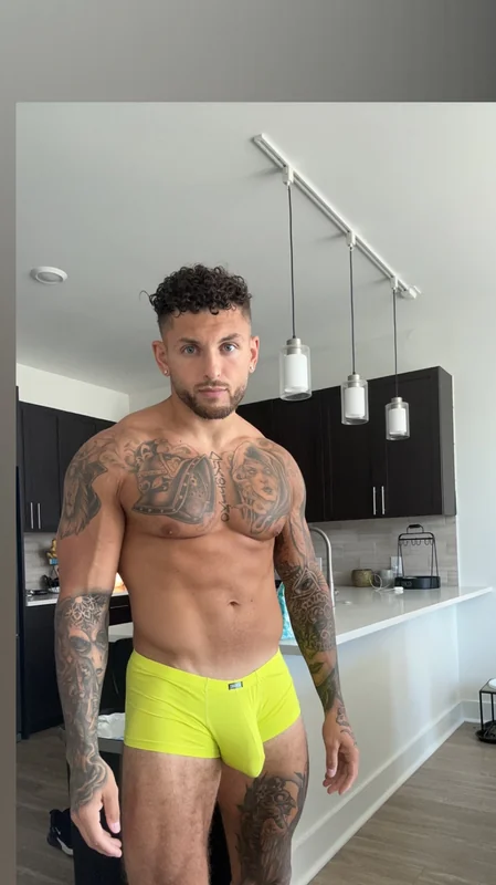 Tattydaddy OnlyFans creator with approachable vibe