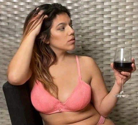 Genia OnlyFans creator with engaging personality
