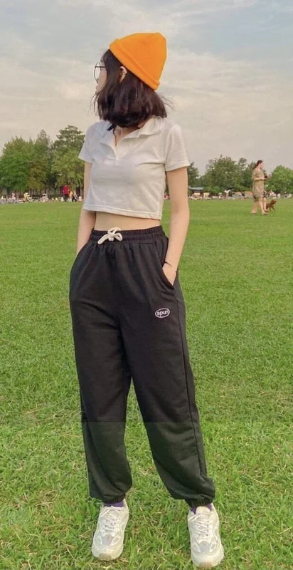 Tamakosan OnlyFans Slim Brunette Creator