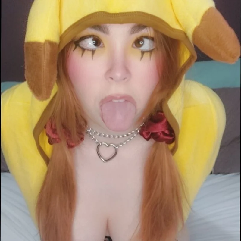 Pandora OnlyFans creator with fun lewd content