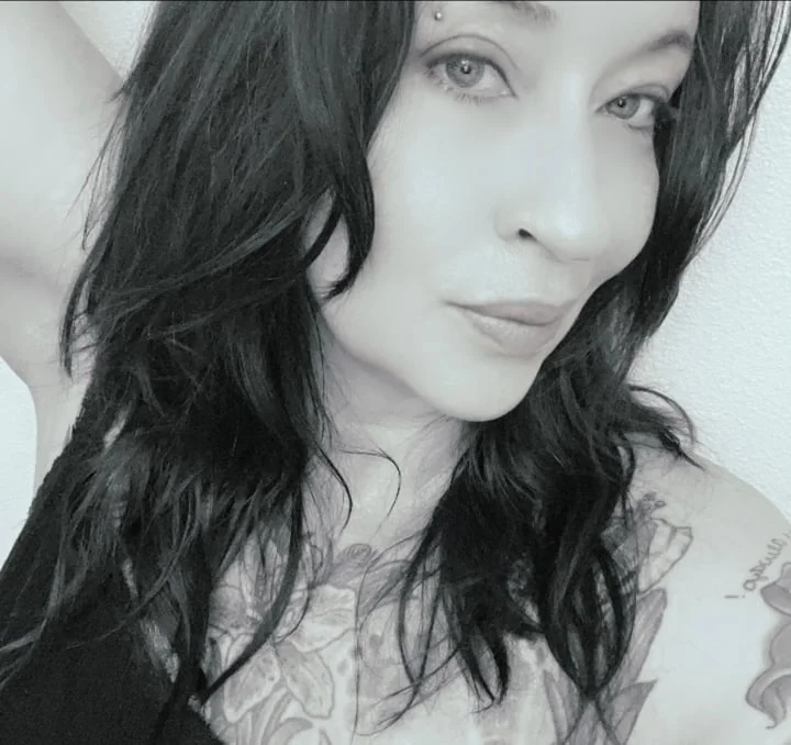 Tattoosandsass OnlyFans tattooed creator