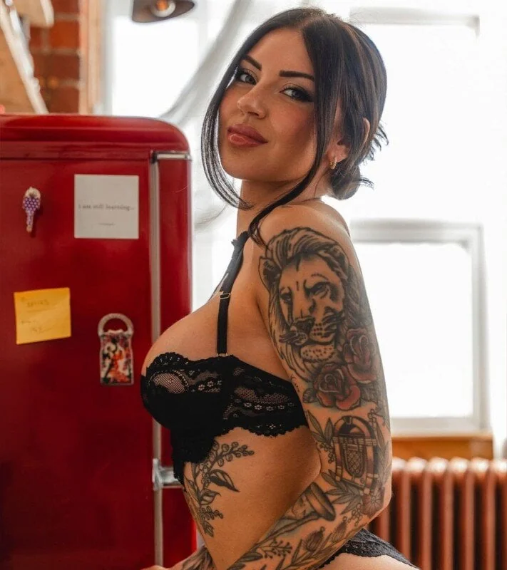 Tatttedbaby OnlyFans Curvy