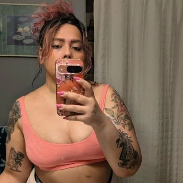 Zara on OnlyFans with a big butt