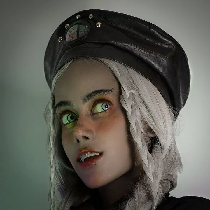 Thelittlevampyr OnlyFans creator with grey hair