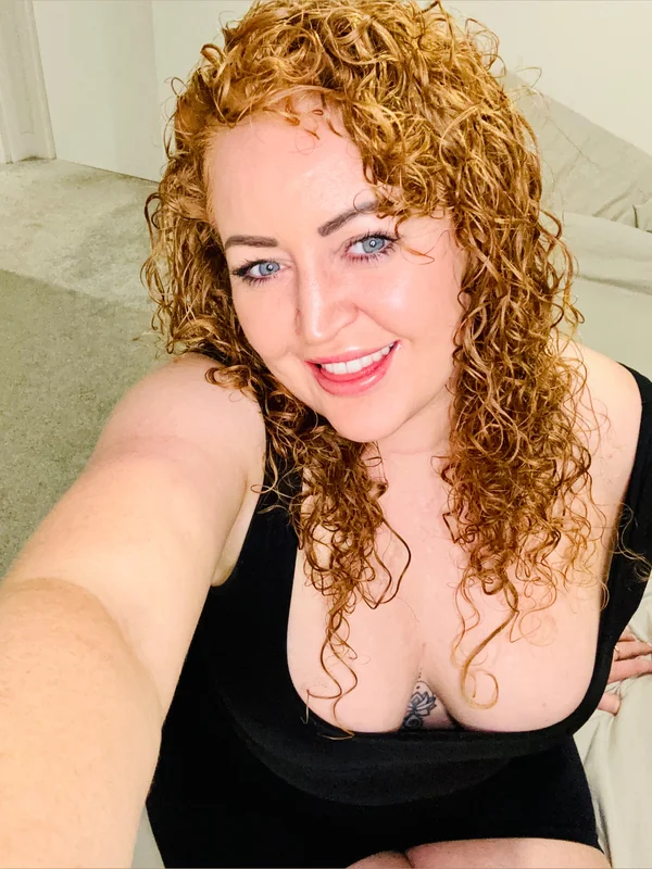 Thescarlettsays OnlyFans creator with alluring content.