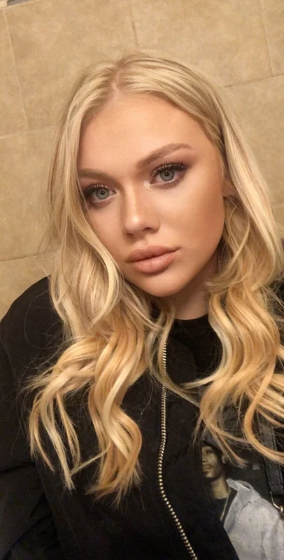 Sophia Rose OnlyFans free content creator
