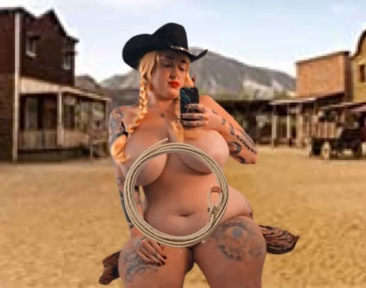 Thick Lizzy OnlyFans creator with engaging content