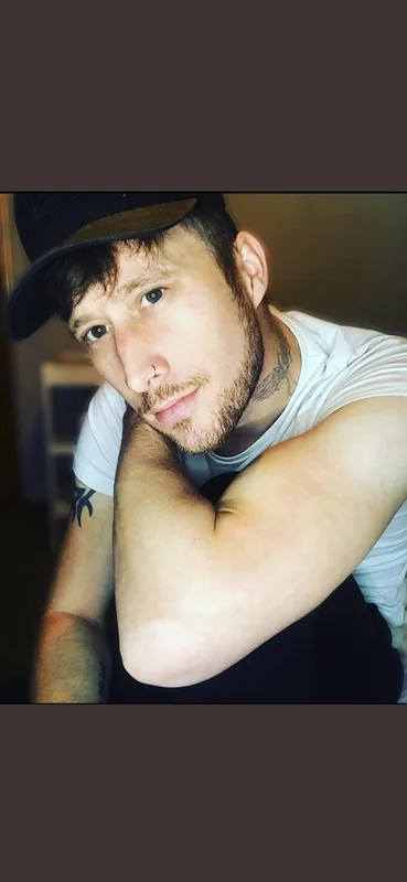 Thomasengland33 OnlyFans British lad with toned physique