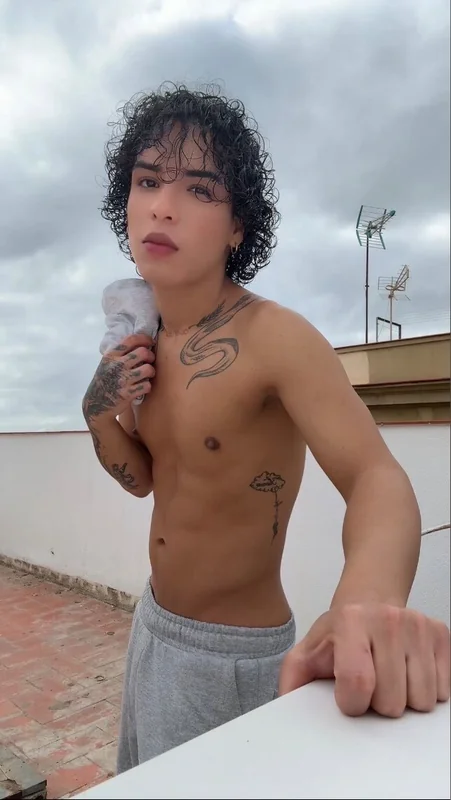 🔱Tian Guthier 🔱 OnlyFans content creator from Spain.