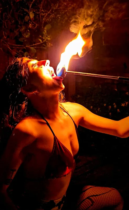 Tigerlilly20001 OnlyFans redhead circus performer
