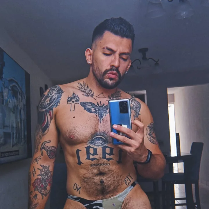 Tobylilims OnlyFans creator with exclusive content