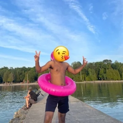 TO Freaky! OnlyFans Slim Male Creator