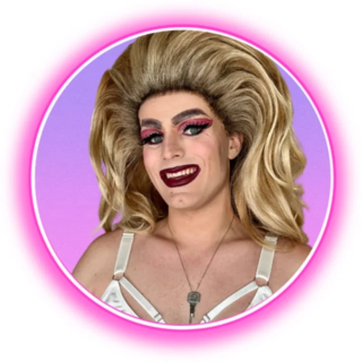 FREE ๐ Queen Colleen OnlyFans trans creator