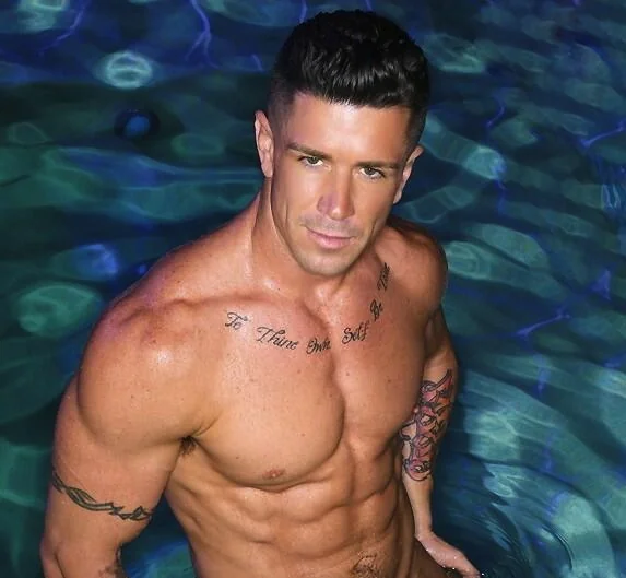 Trentonducati OnlyFans profile with exclusive content