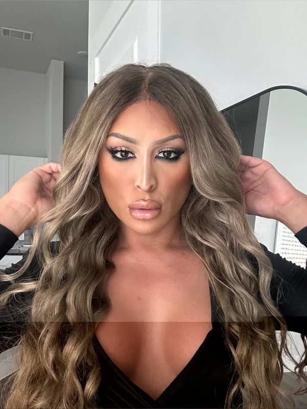 Tsnicolemilania OnlyFans brunette creator