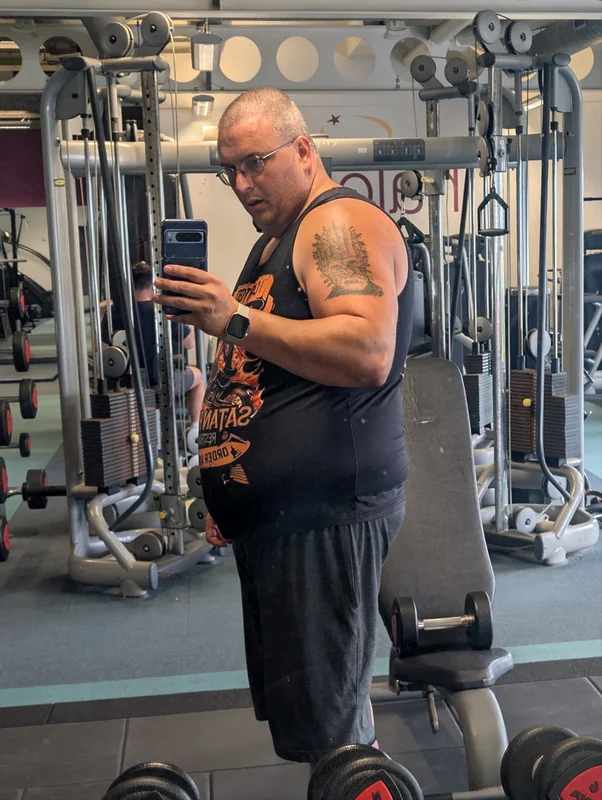 Tom OnlyFans creator with engaging adult content
