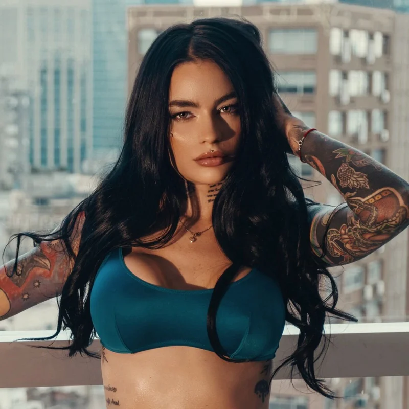 turmalina on OnlyFans showcasing exclusive content