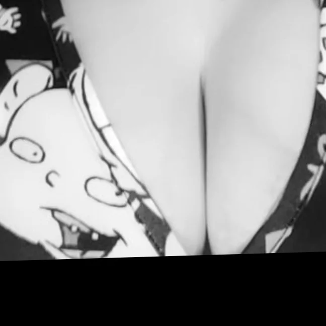 Tattedmommy OnlyFans tattooed creator