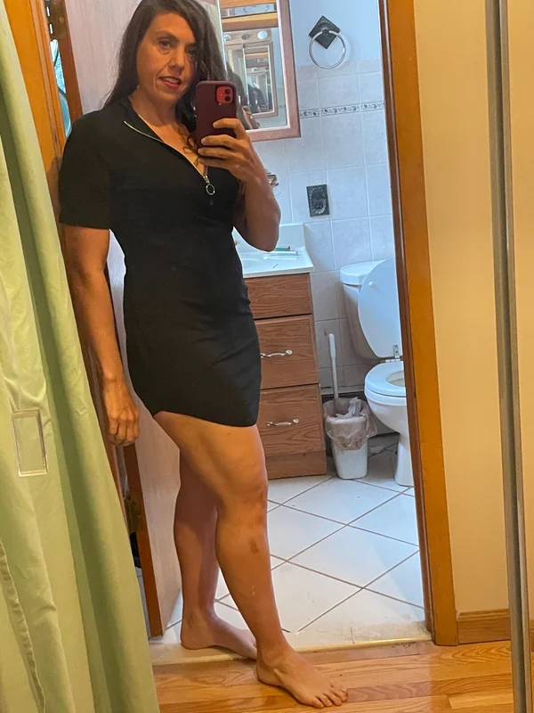 sqwurts4u OnlyFans creator with adventurous content