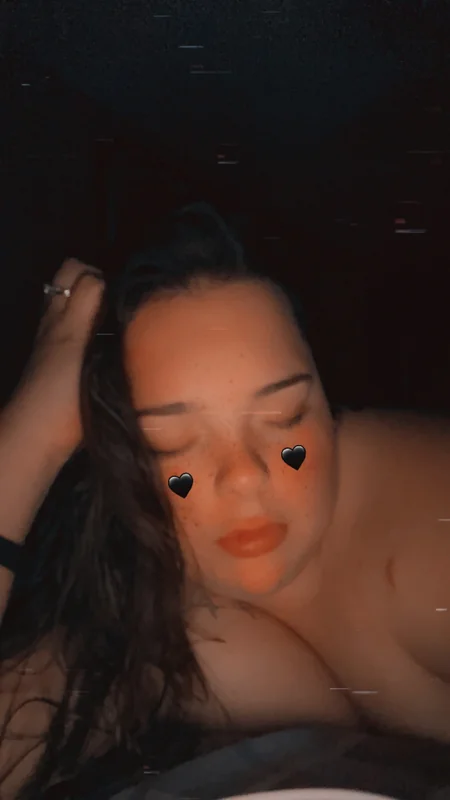 Kendra OnlyFans Brunette Creator