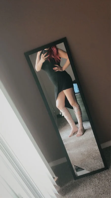 AshleyRaeOfSunShine OnlyFans redheaded Amazonian