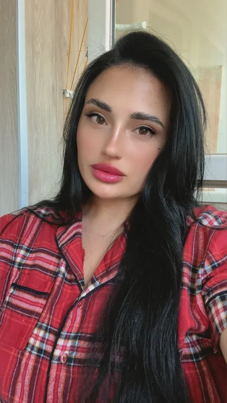 AnastasiiaMua OnlyFans aesthetic content