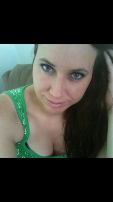 Lee Lee Lit OnlyFans creator with pretty feet