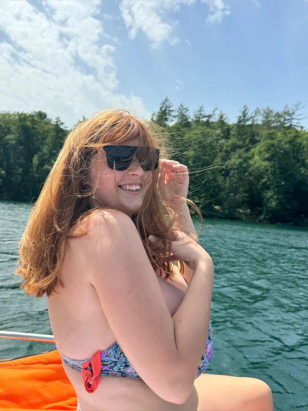 Olga OnlyFans red hair beauty