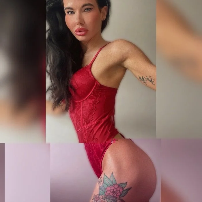 U59244399 OnlyFans long-haired trans beauty