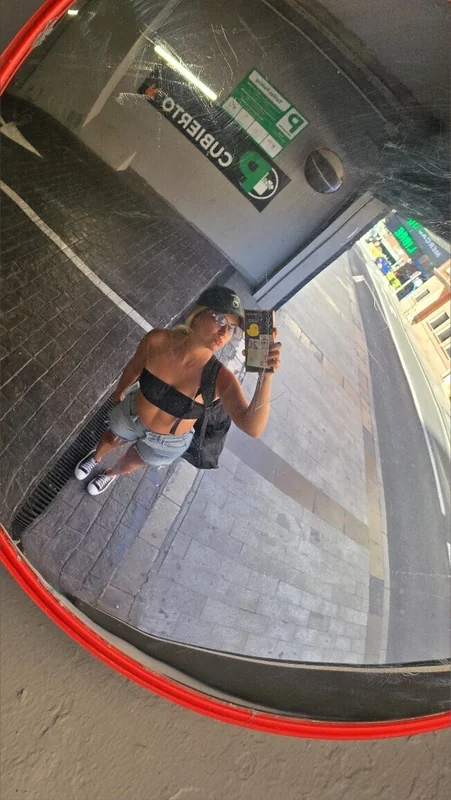 Olena OnlyFans creator sharing warmth and inspiration