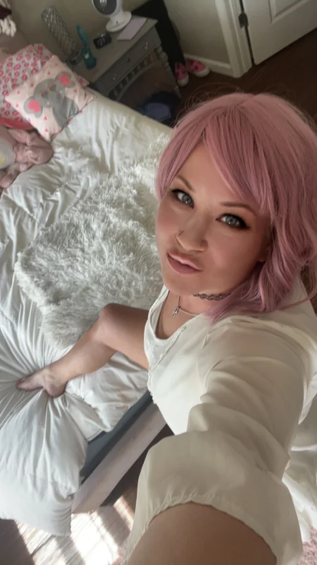 LILY4YOU OnlyFans Brunette Creator