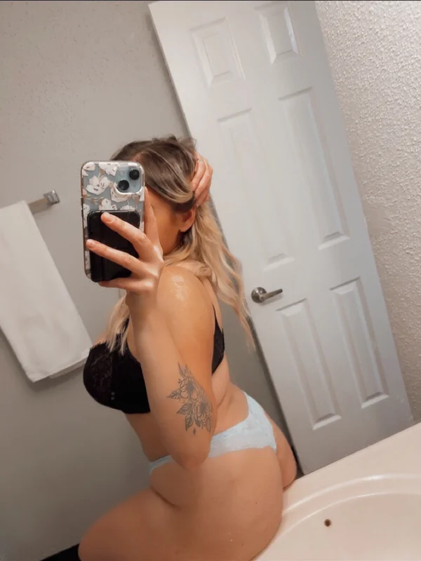 User3414 OnlyFans creator with a flirty vibe