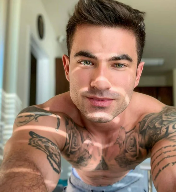 Vadim Black OnlyFans sporty creator