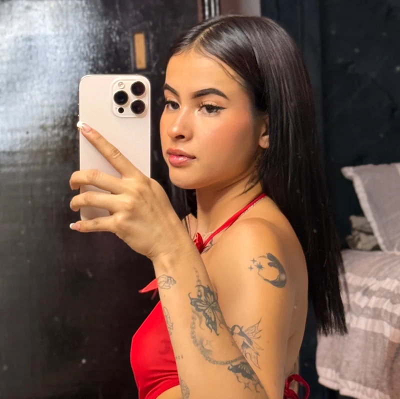 Valentinaprivate01 OnlyFans creator from Colombia