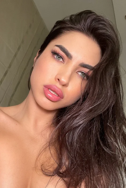 Valeriia on OnlyFans with exclusive content