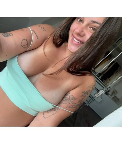 vanessaxvalentinaa OnlyFans natural beauty
