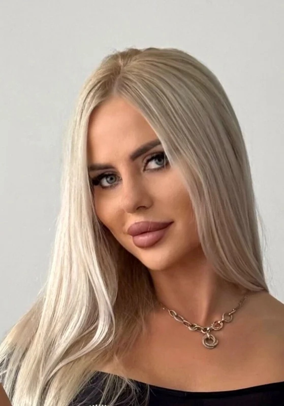 vanjak OnlyFans creator with exclusive content