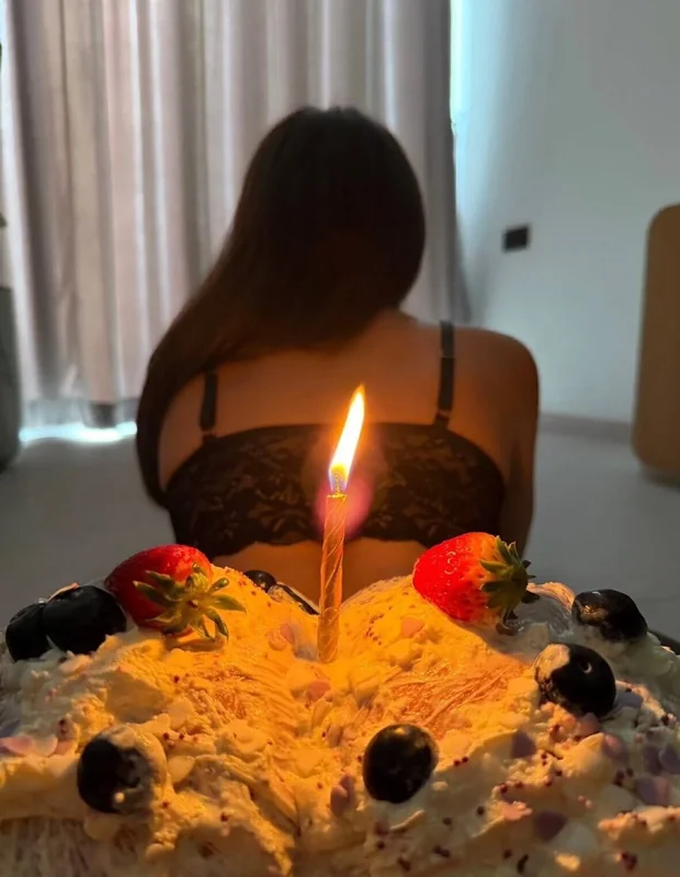 Verenise OnlyFans playful creator