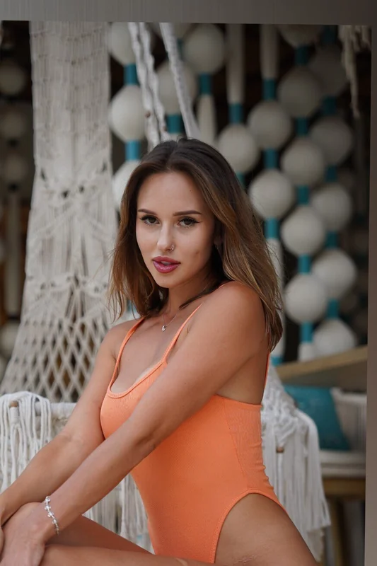Vicky OnlyFans creator showcasing her island lifestyle