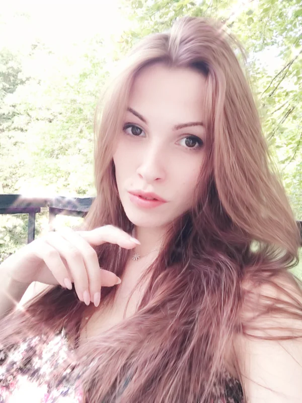 Vikitikitoria OnlyFans creator with engaging content