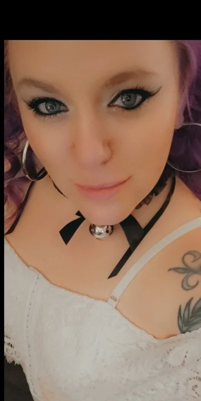 Vikinglilsquish OnlyFans tattooed creator