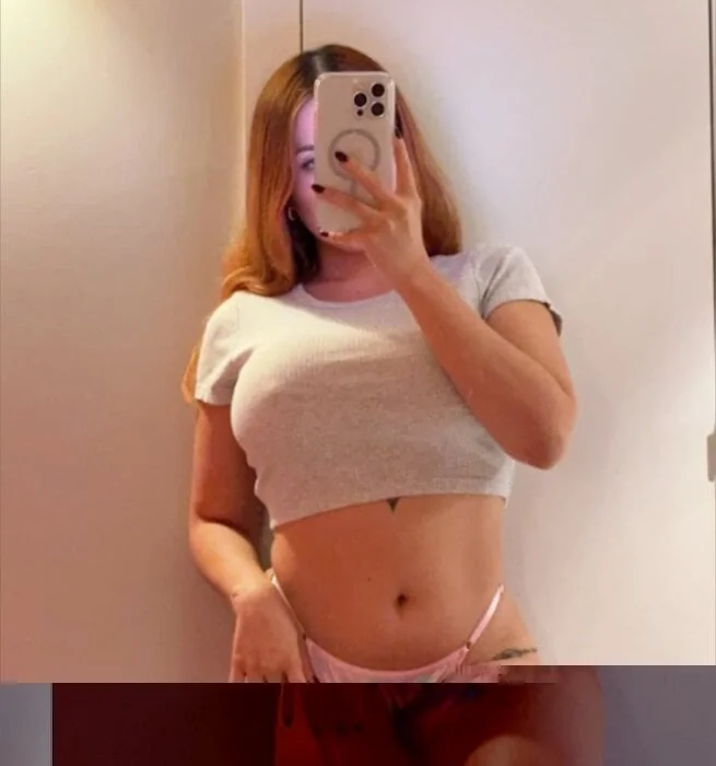 Heidy OnlyFans creator with engaging personality