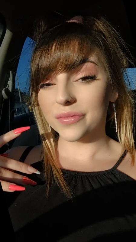 Wild Orchid OnlyFans glamorous brunette