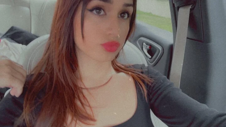 Xoberryly OnlyFans creator with natural beauty