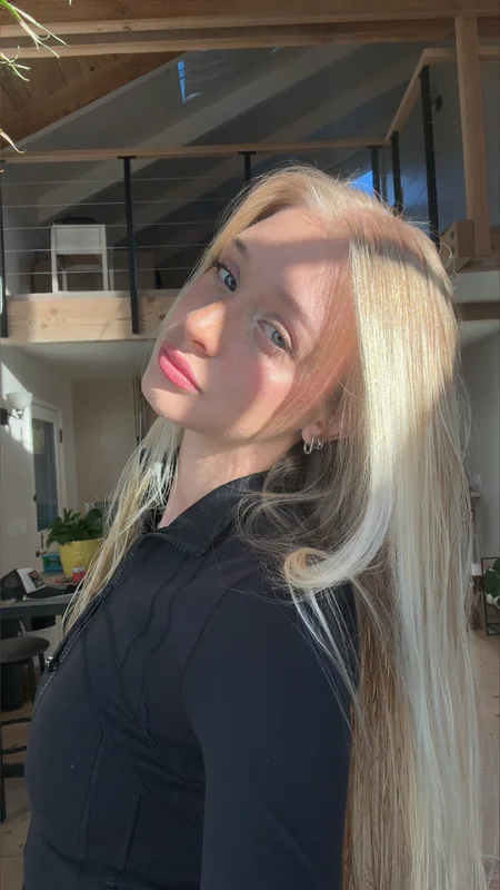 Goddess Kaylee on OnlyFans with unique content