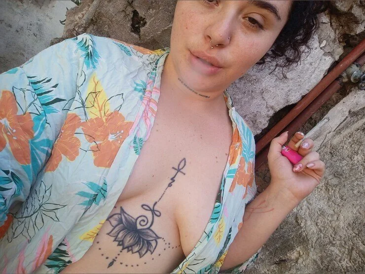 • Mommy Velvet • OnlyFans creator profile picture