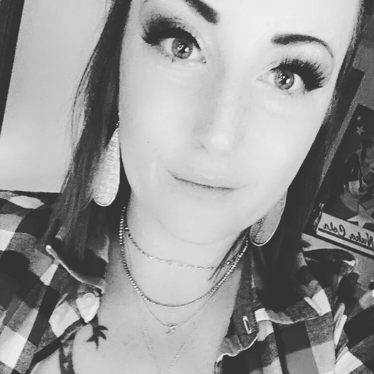 Coren OnlyFans creator with exclusive content