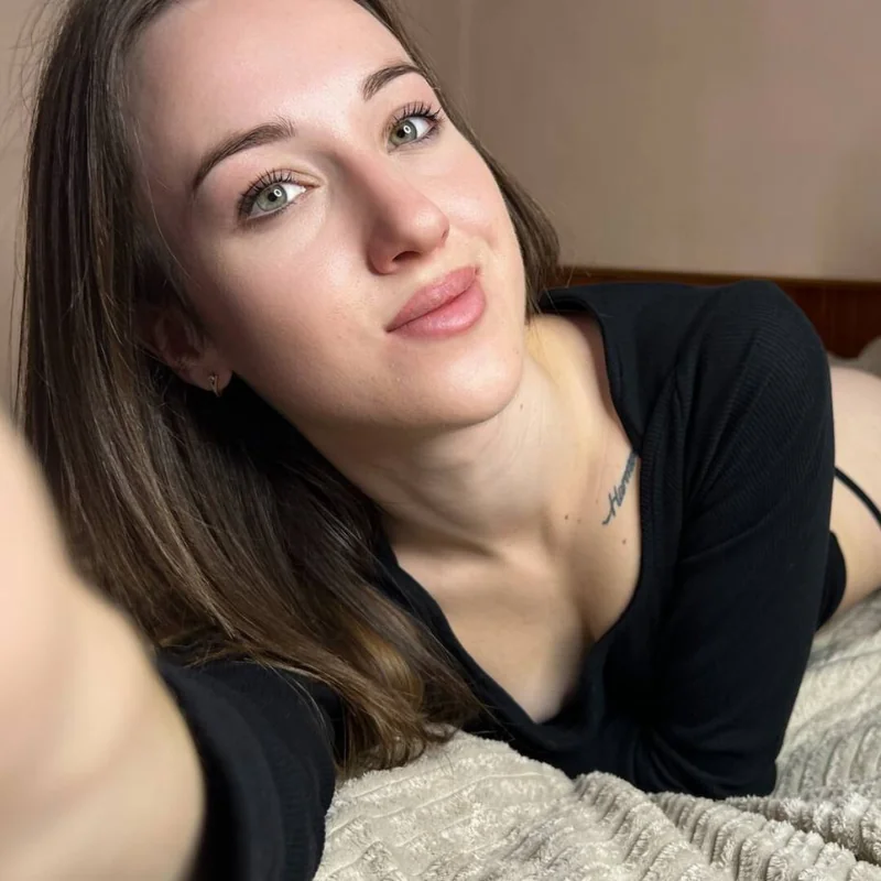 Daniela White OnlyFans fitness enthusiast