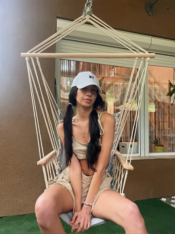 Elisen your petite girlnextdoor OnlyFans creator