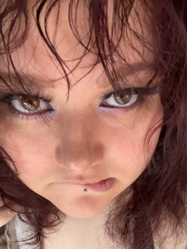 Immoshen OnlyFans gamer girl with tattoos